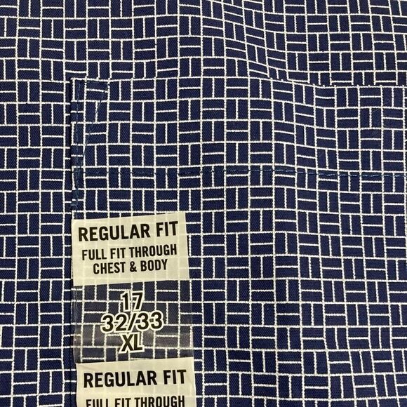 VAN HEUSEN Flex Men’s Blue/White  Plaid Shirt Size 17 32/33 New with tags. - Picture 7 of 11